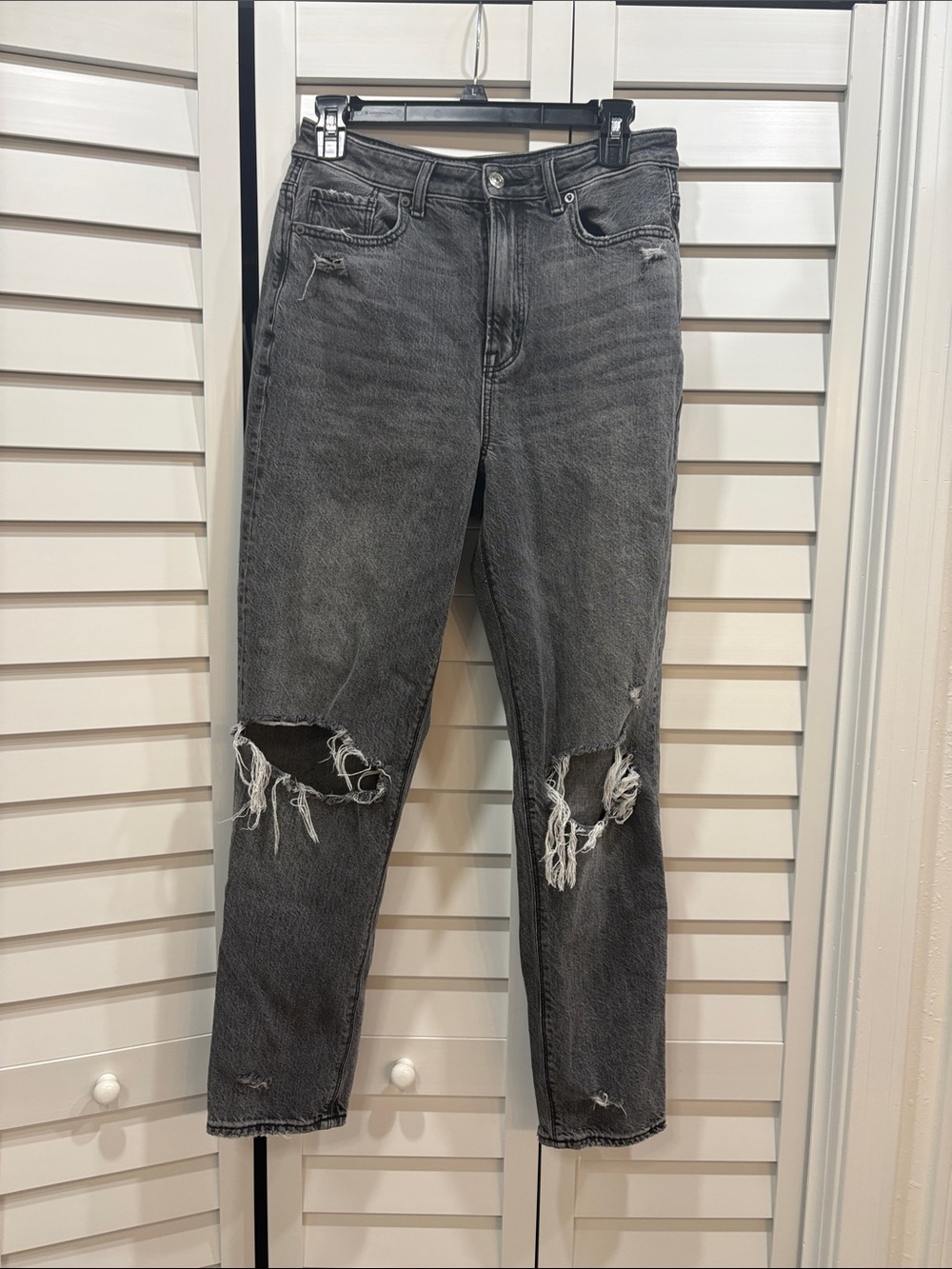 Distressed High-Rise Black Women's Jeans